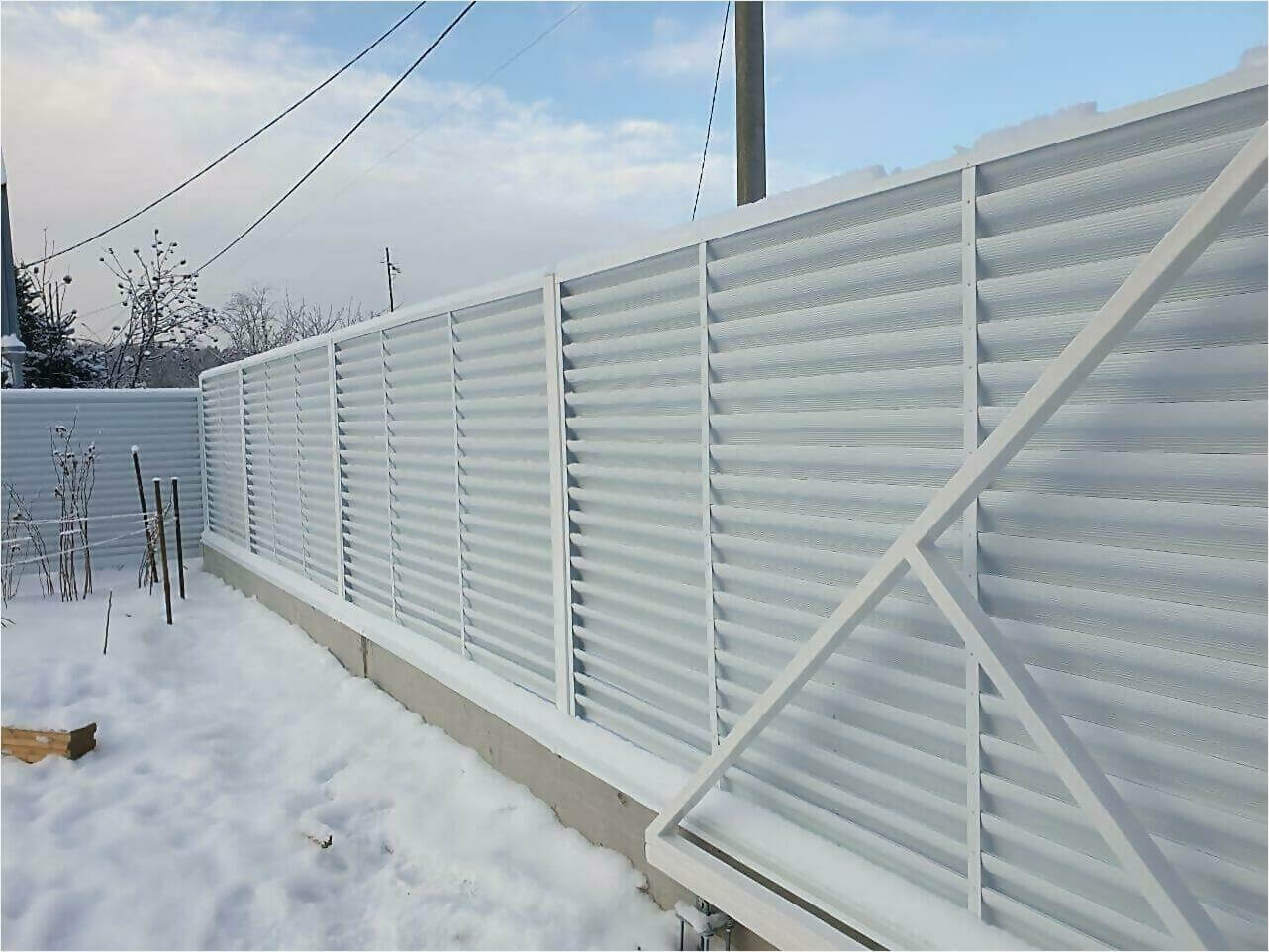 Забор жалюзи 150м RAL9003 фото3 в Твери