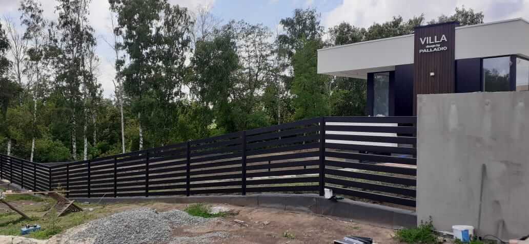 Забор-ранчо из металлопланкена 48м RAL9005 Черный МАТТЕ фото 2 в Твери