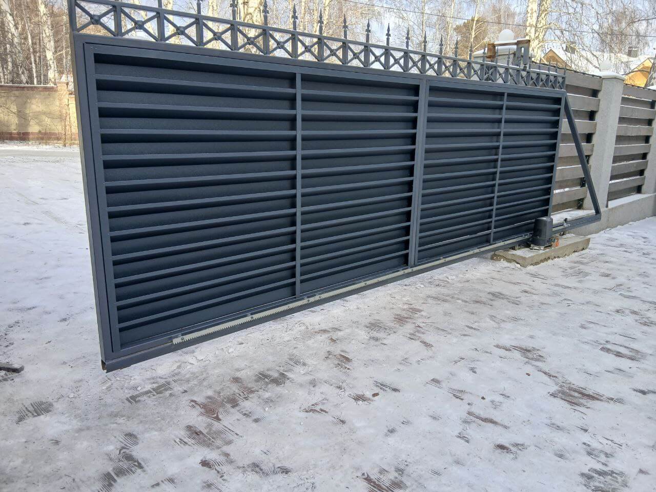 Входная группа из ламелей Хай-Тек RAL7024/7024 Серый Графит двусторонний МАТТЕ фото 8 в Твери